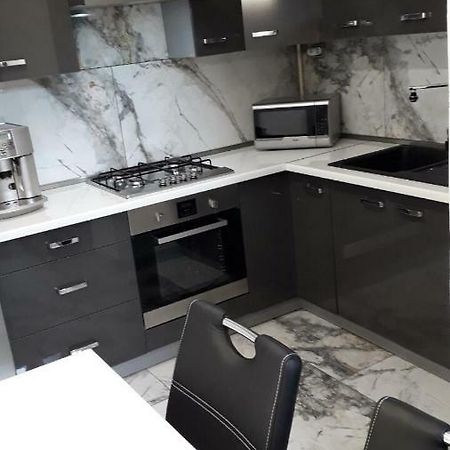 Monar City Center Apartment Free Parking Kosice Ngoại thất bức ảnh