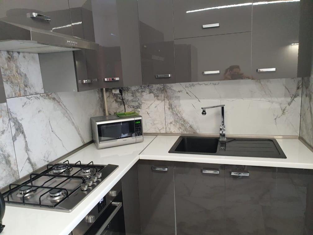 Monar City Center Apartment Free Parking Kosice Ngoại thất bức ảnh