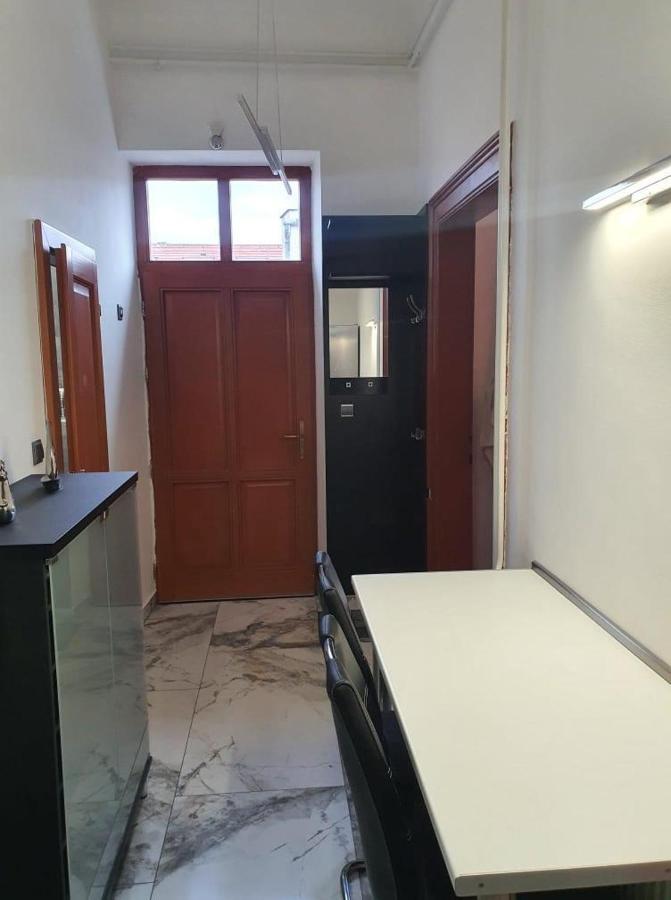 Monar City Center Apartment Free Parking Kosice Ngoại thất bức ảnh