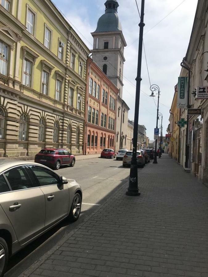 Monar City Center Apartment Free Parking Kosice Ngoại thất bức ảnh